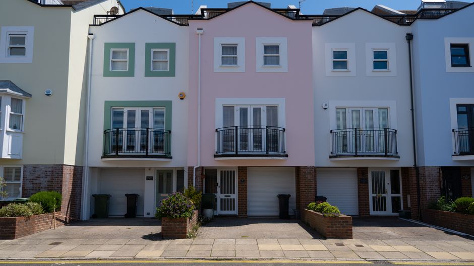 End of tenancy cleaning for Oakleigh Park Barnet flats